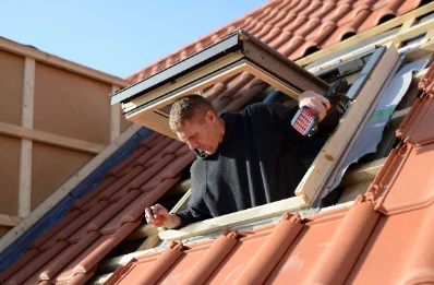 Pose de fenêtres de toit Velux à Baudreville